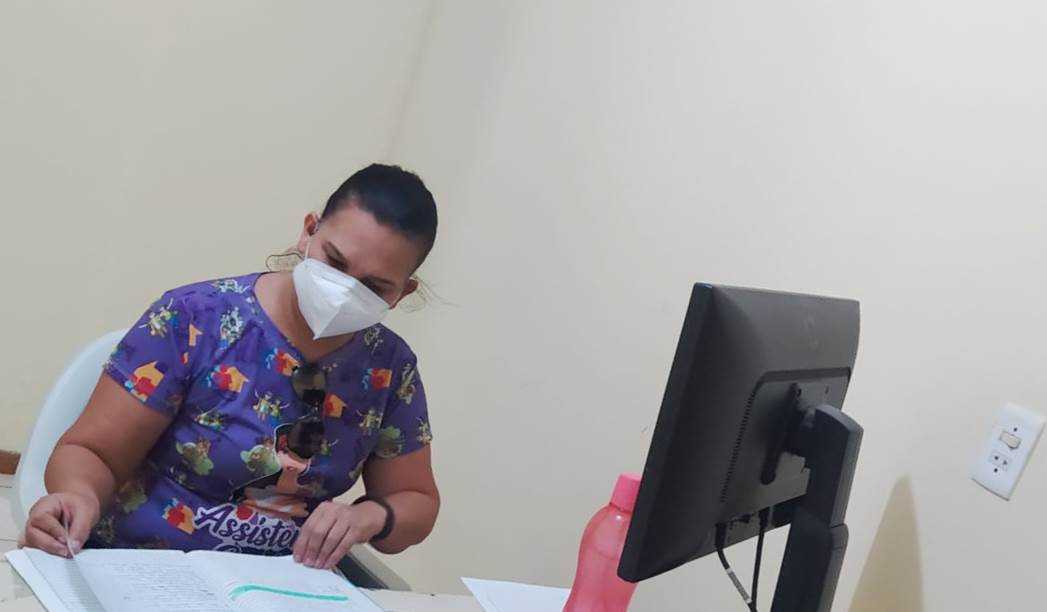 Camacã: Secretaria de Assistência Social vai a Jacareci e distribui alimentos e máscaras